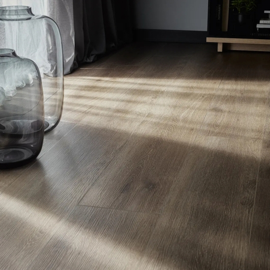 Parchet SPC cu folie izolatoare IXPE Rigio VOX Herme Oak